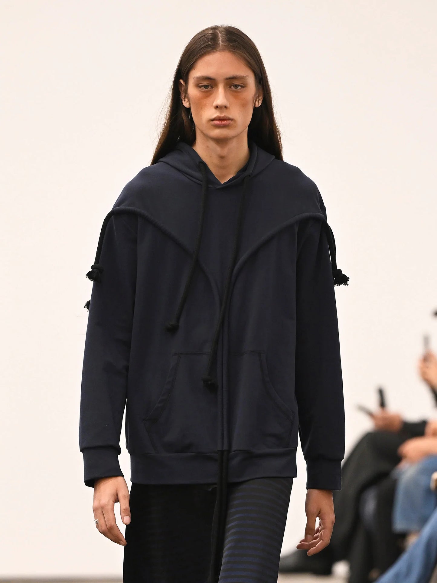 Rope Hoodie in Navy