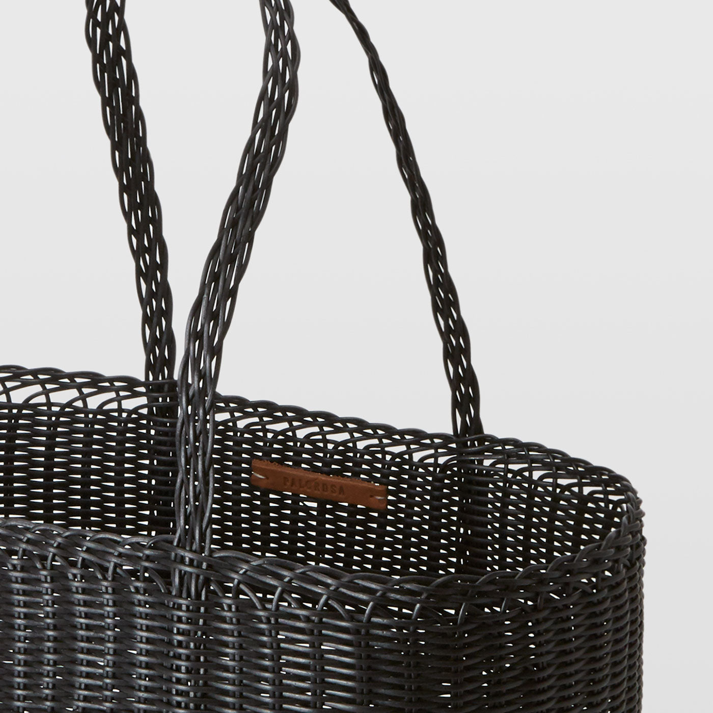 Basket Tote Medium in Black