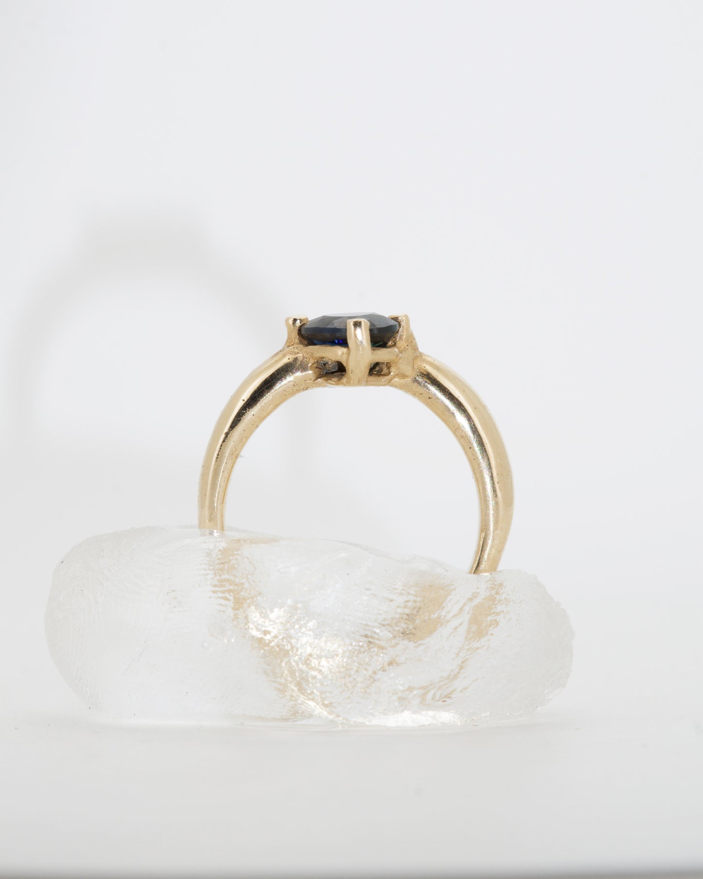 Blue Pear Sapphire Ring & 9ct Yellow Gold