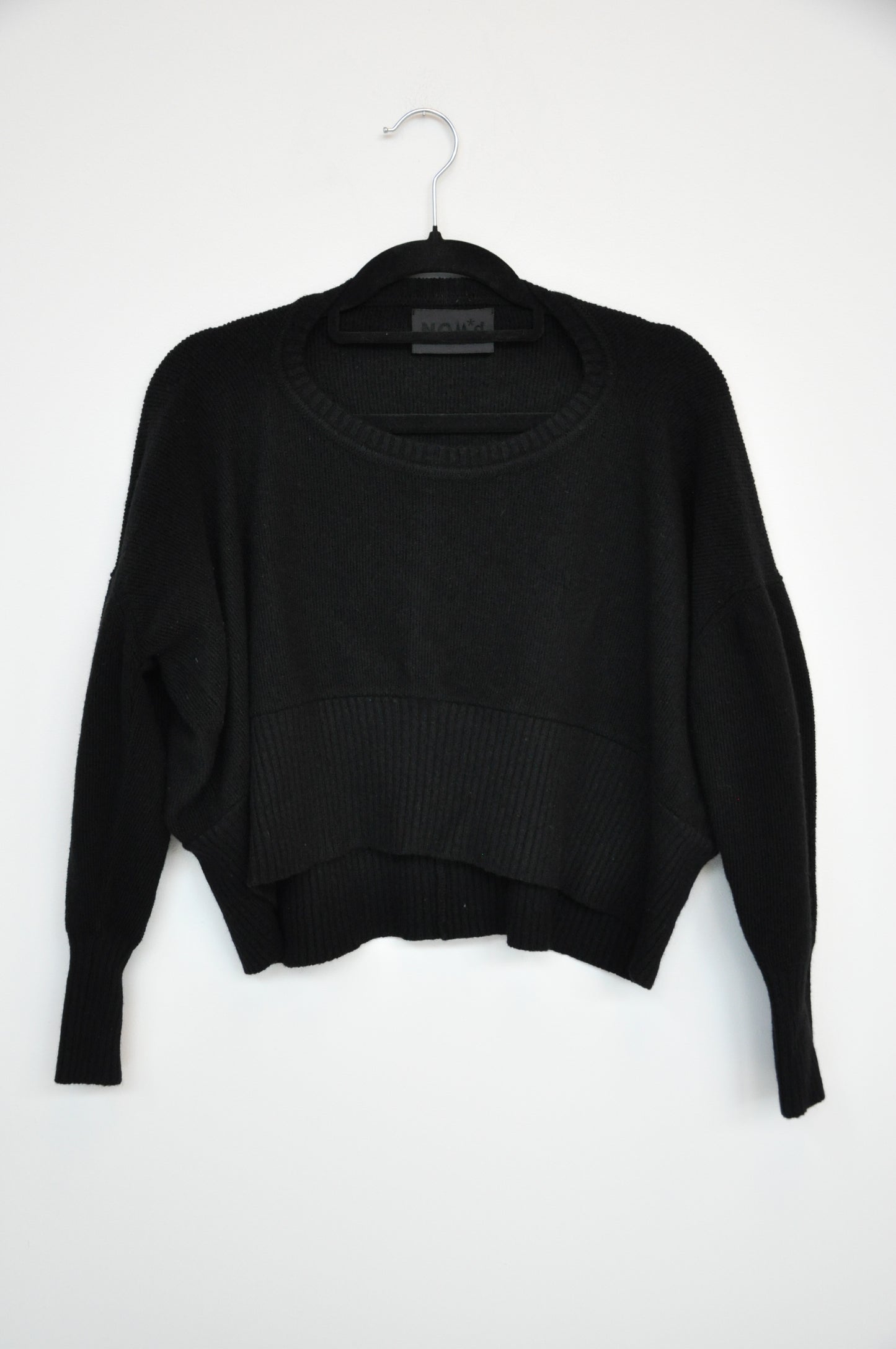 Nom* D Cropped Jumper - black