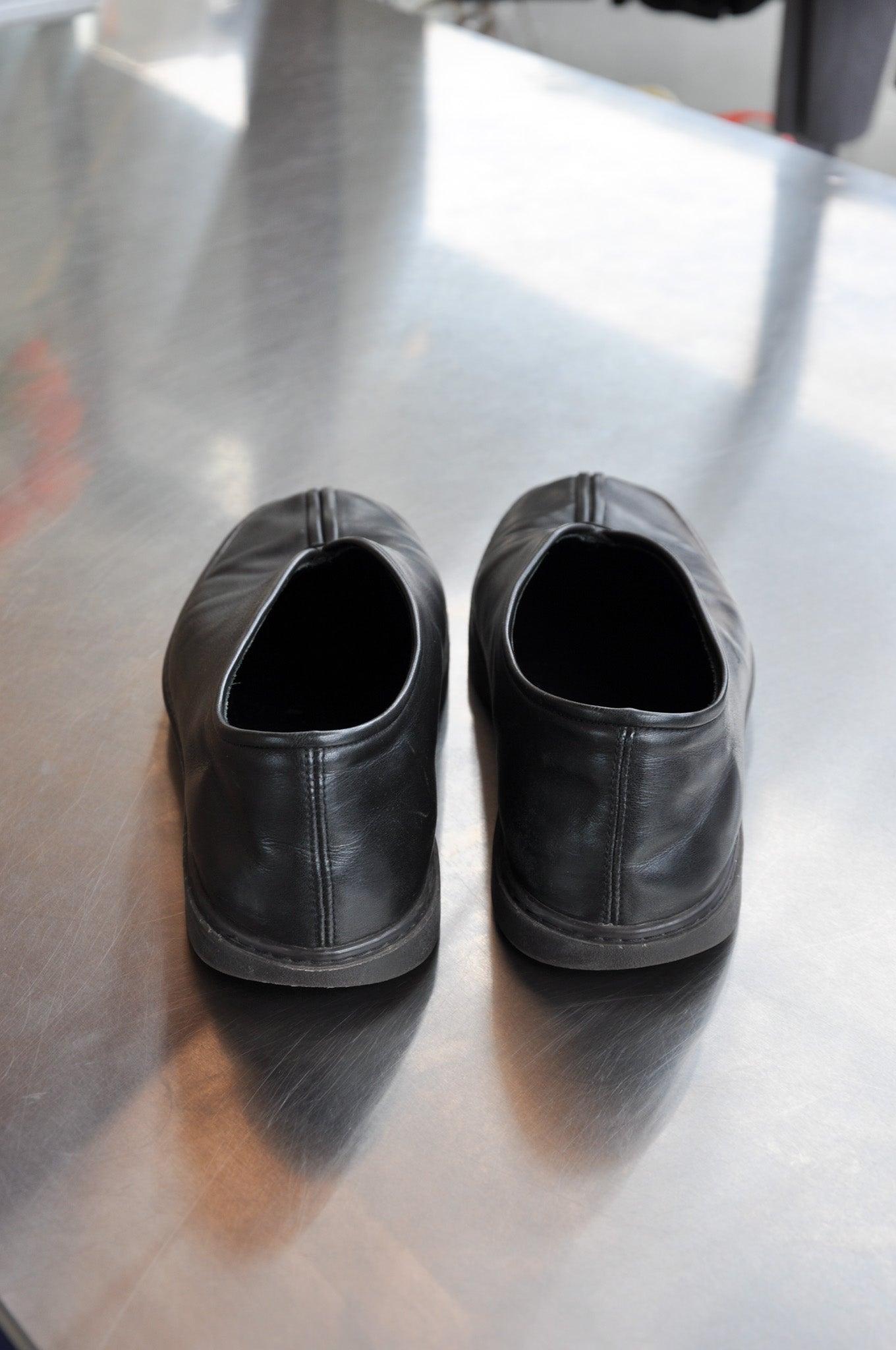 Lemaire Piped Leather Slip-on Loafters - Black