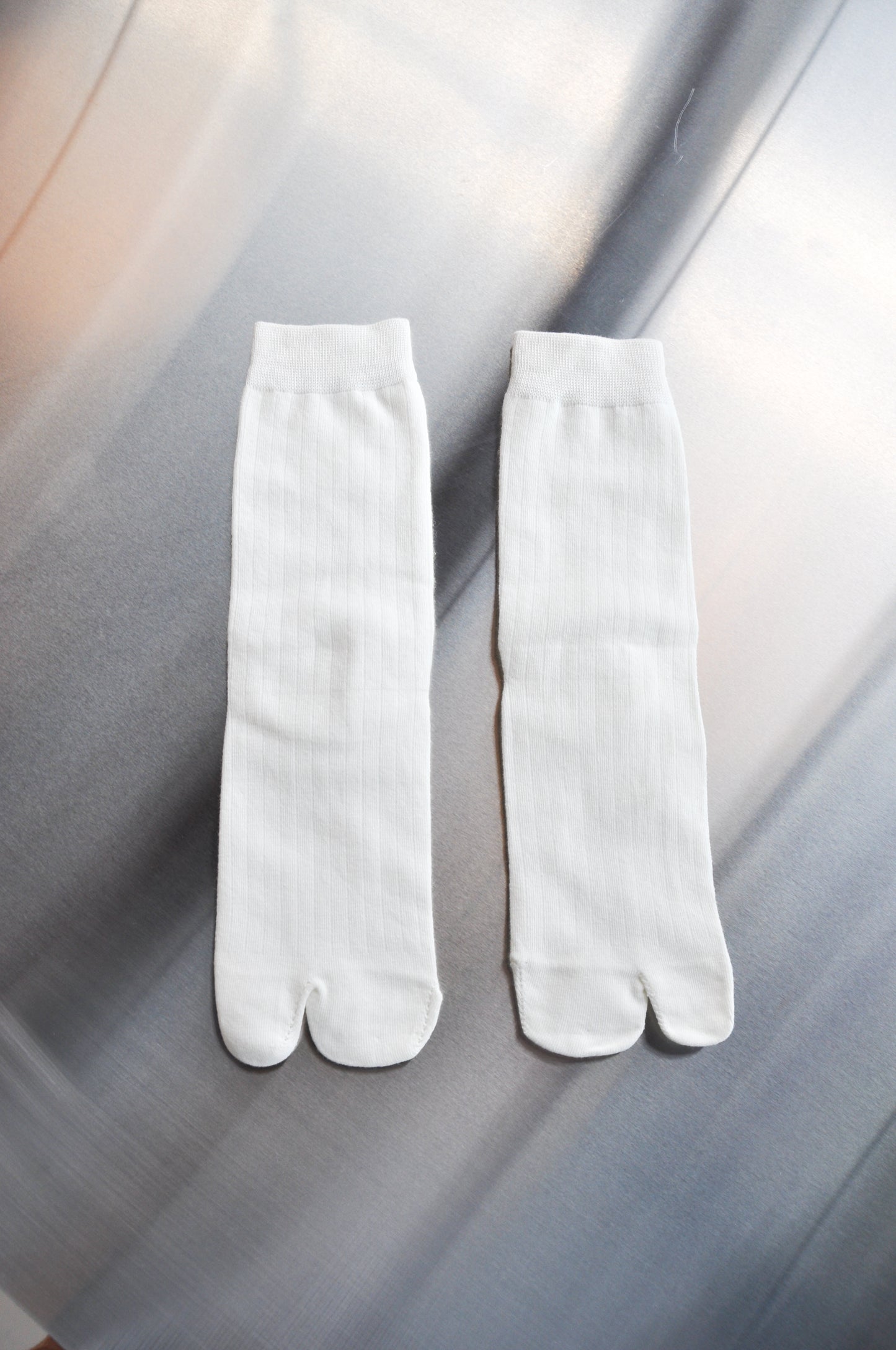 Tabi Socks in White