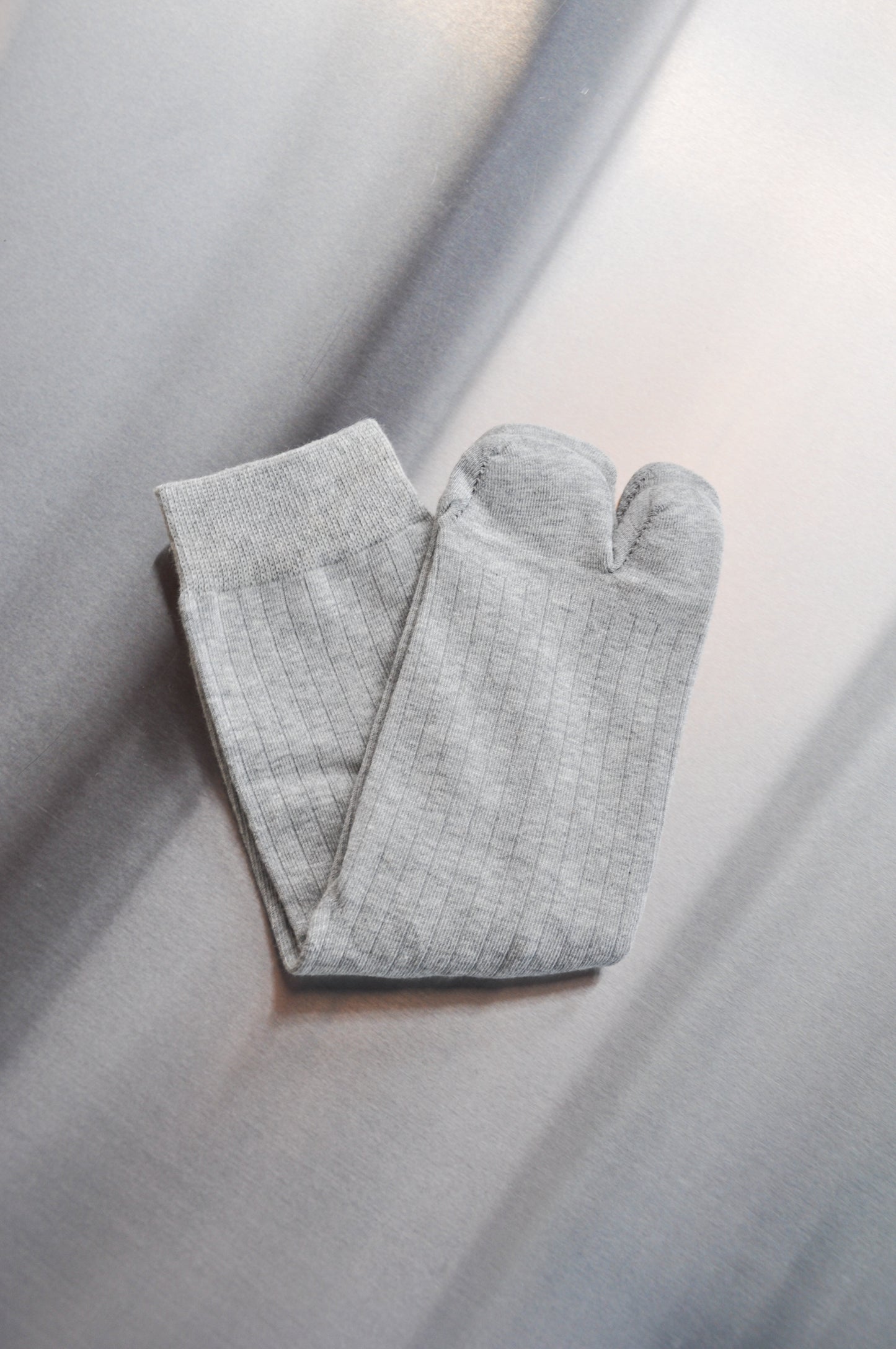 Tabi Socks in Grey