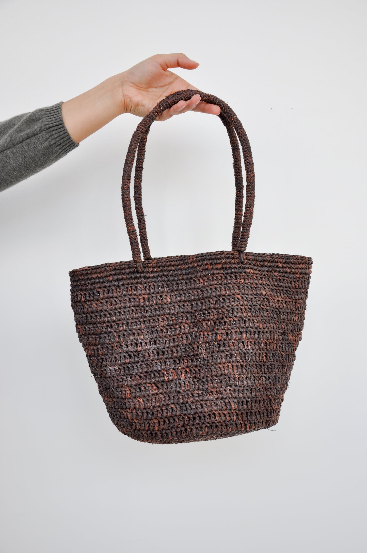 Classic Bucket With Charm in Mid Brown