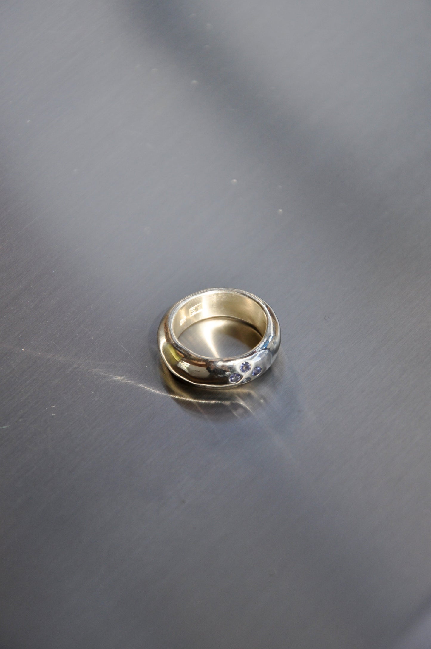 Blue Clover Ring in Silver & Tanzanite