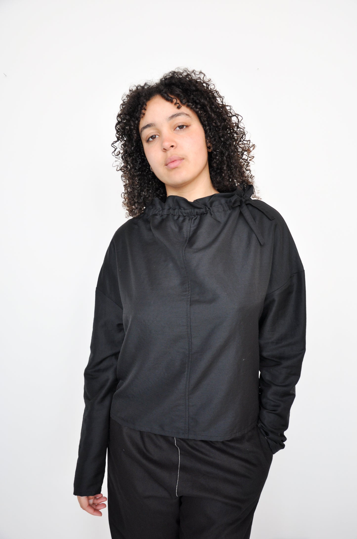 Ihojin Longsleeve in Black