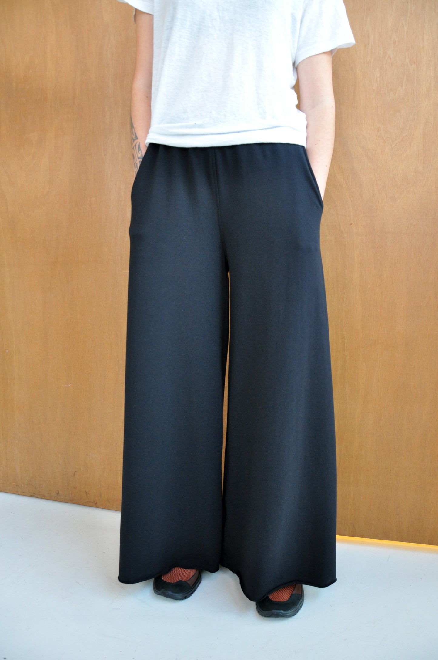 Utatane Pants in Black