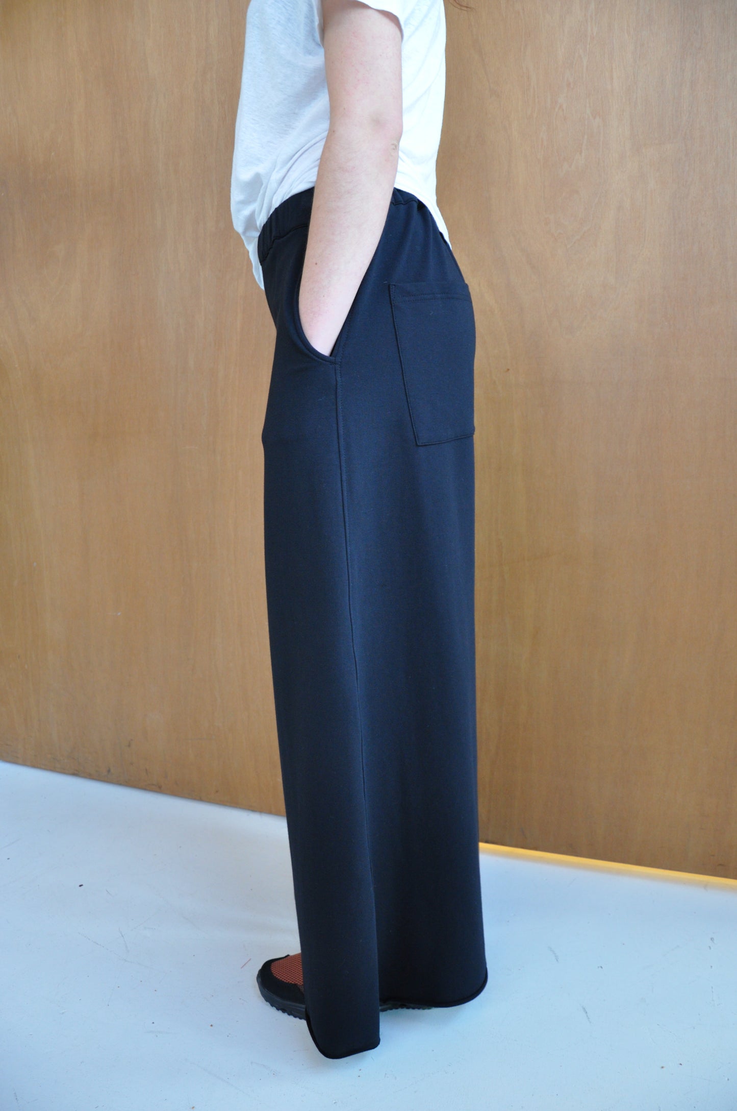 Utatane Pants in Black