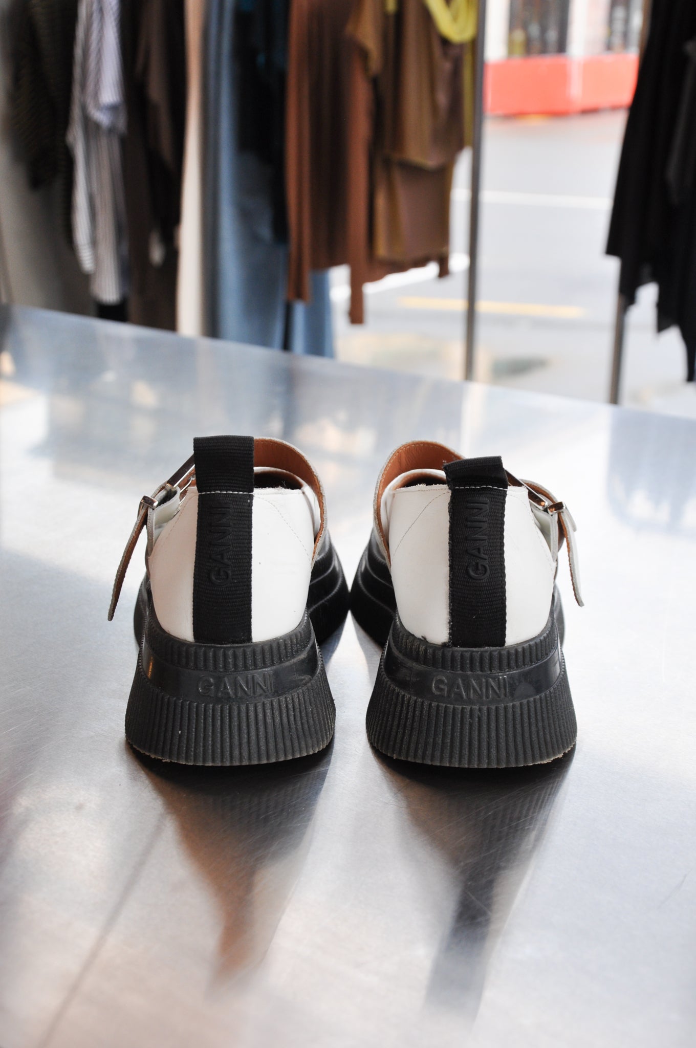 Ganni Creepers Mary Jane - white/black