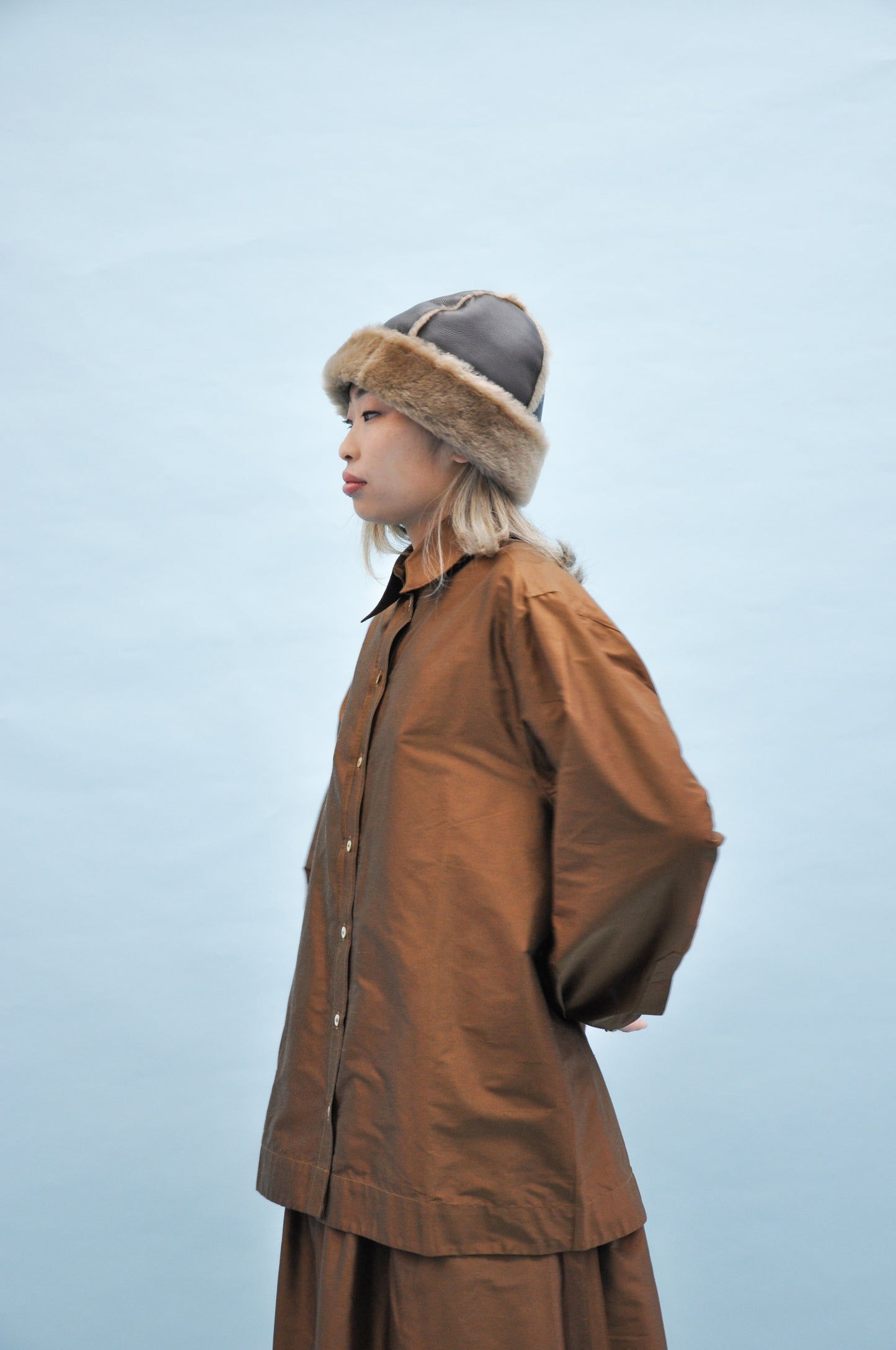 Sheepskin Seam Leather Hat in Chocolate & Tan