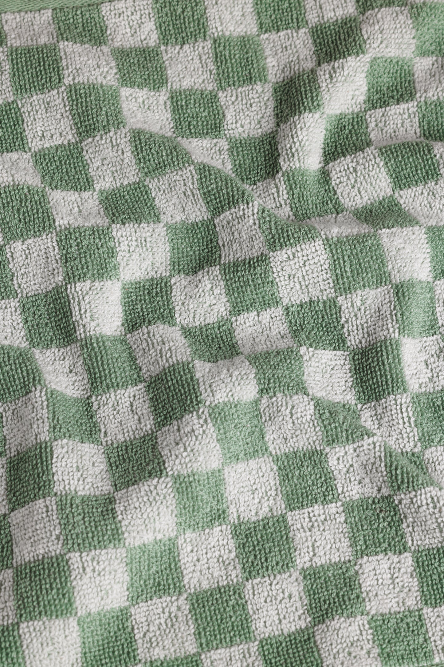 Quill Face Cloth in Sage & Chalk