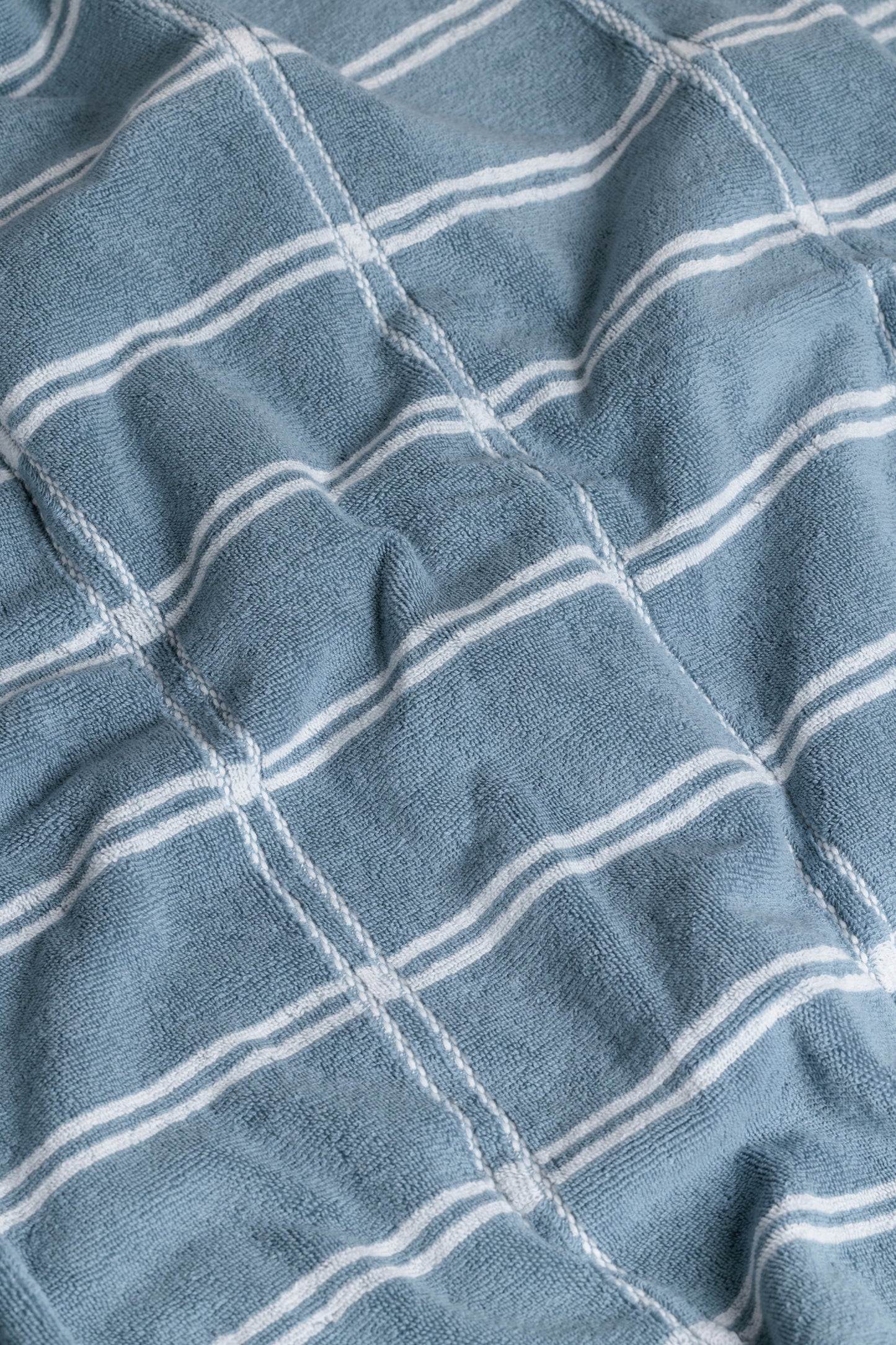 Sorn Bath Towel in Celeste & Chalk
