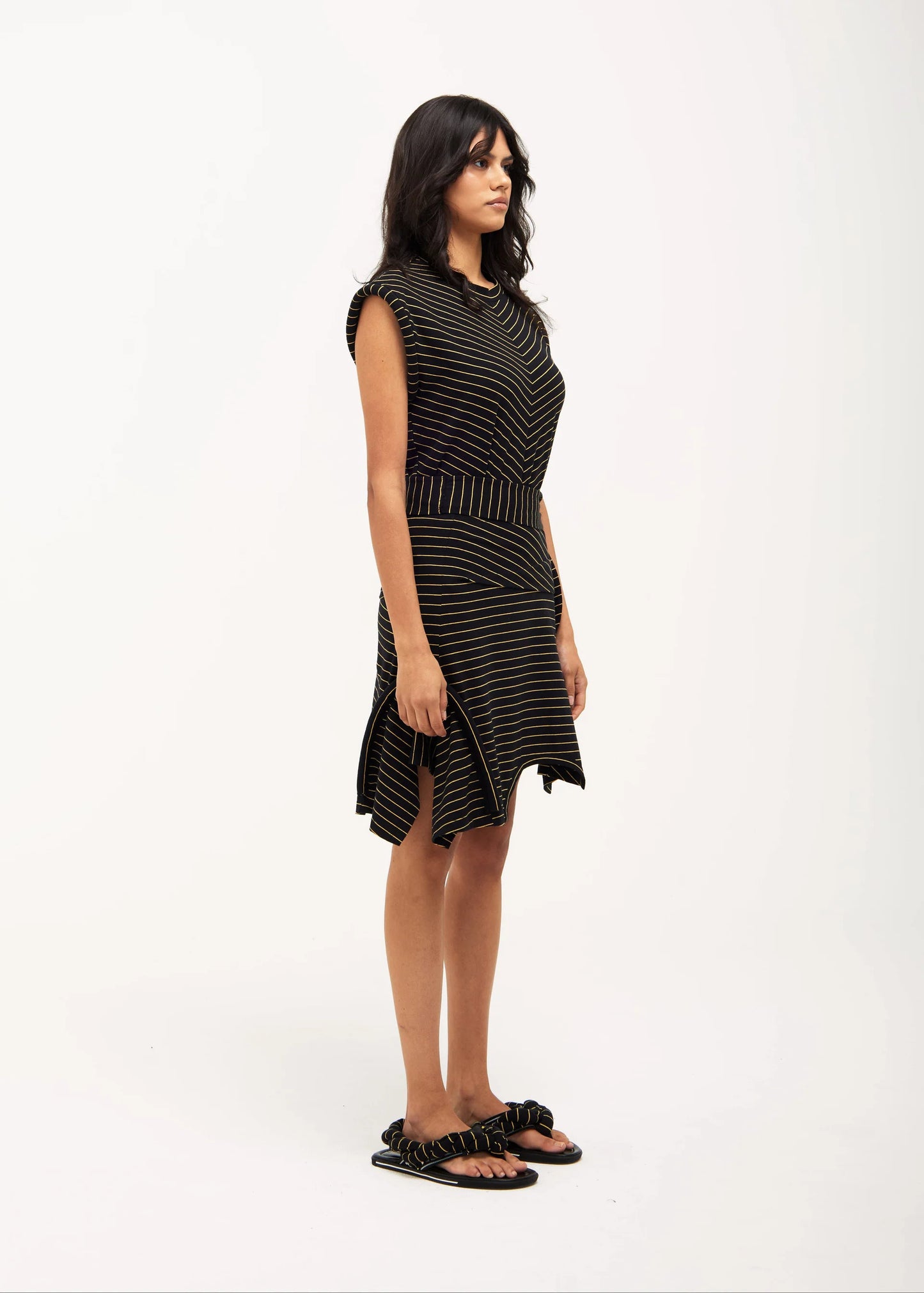 Puff Skirt in Black & Gold