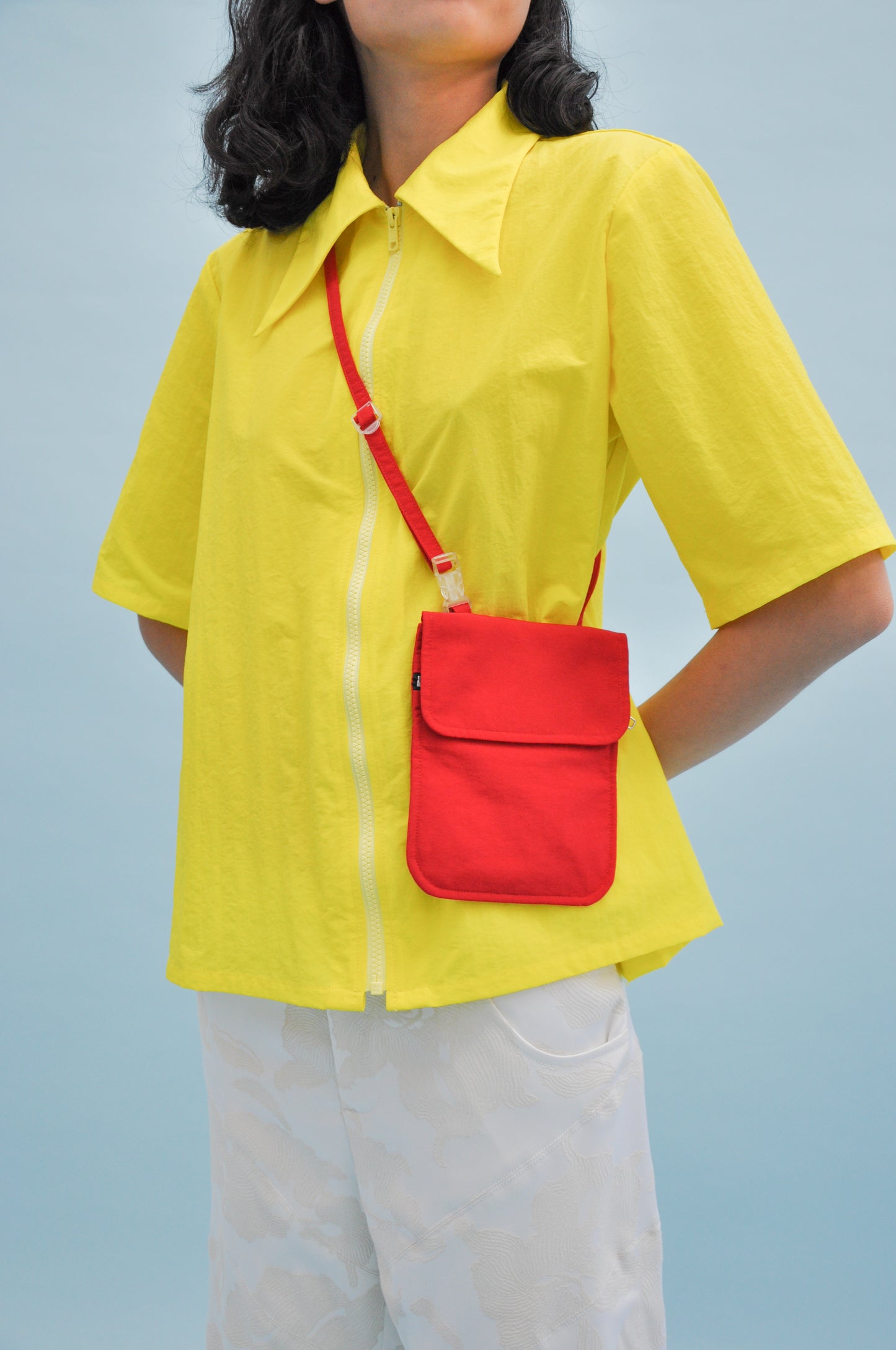 Travel Sling in Red