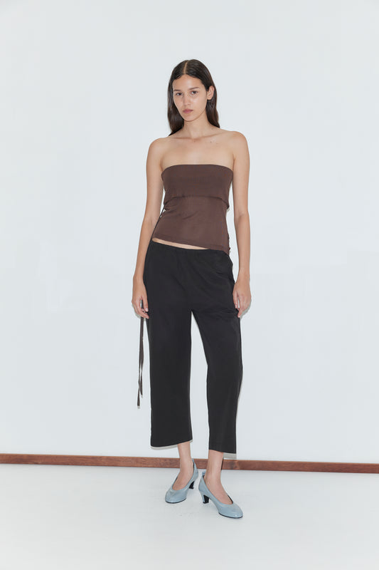 Capri Pant in Black