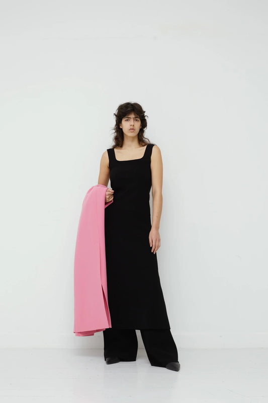 A Skirt in Black