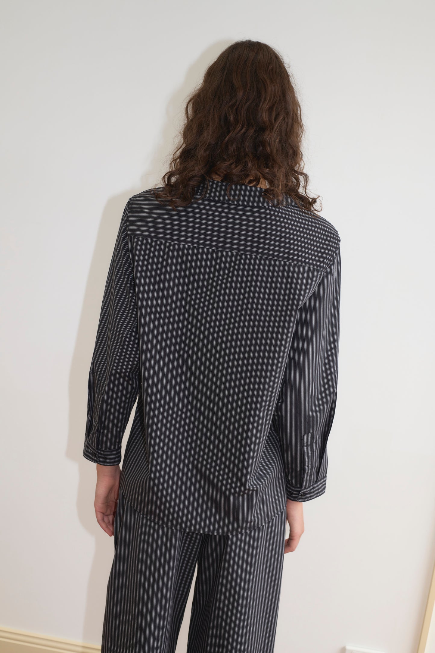 Left Shirt in Mono Stripe