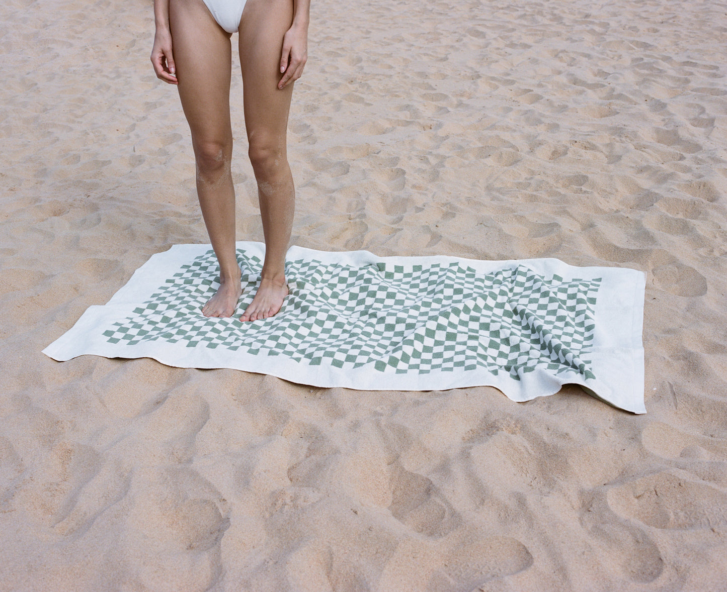Roman Pool Towel in Sage & Chalk
