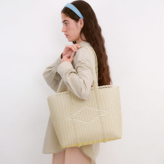 Basket Tote Large in Vanilla