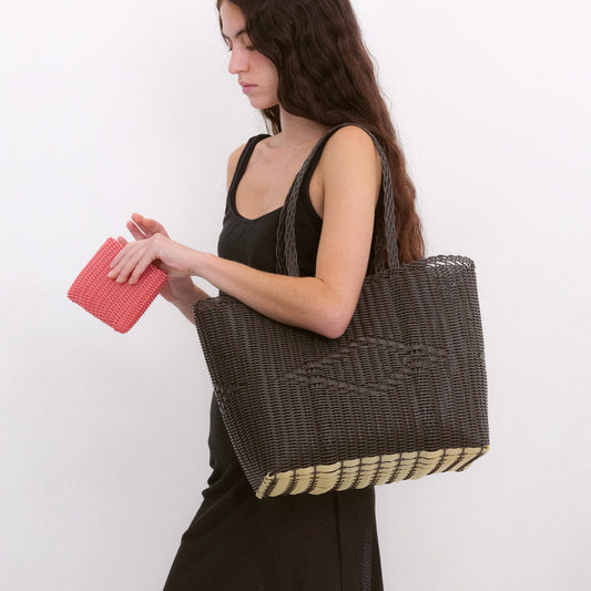 Basket Tote Medium in Midnight Brown