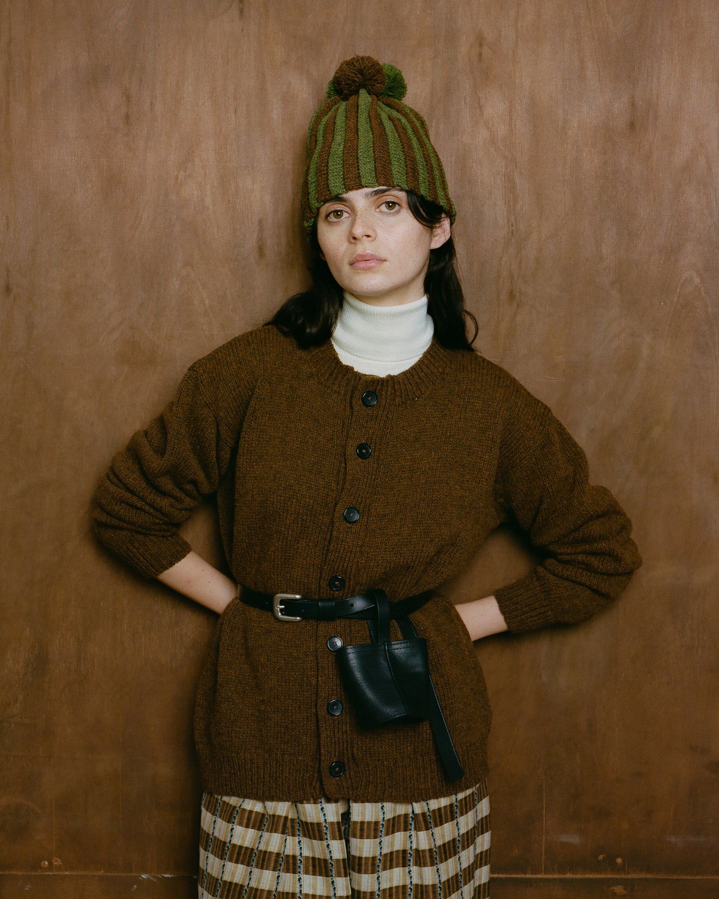 British Lambswool Stripe Pleat Hat in Tobacco & Dark Apple