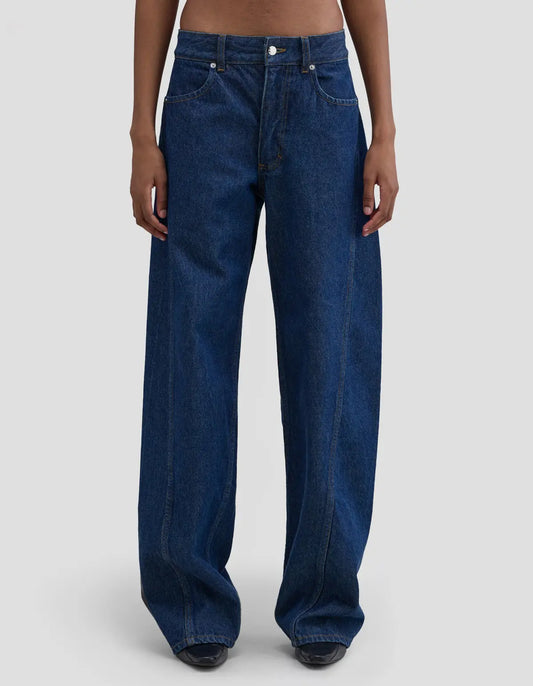 Bend Jean in Indigo