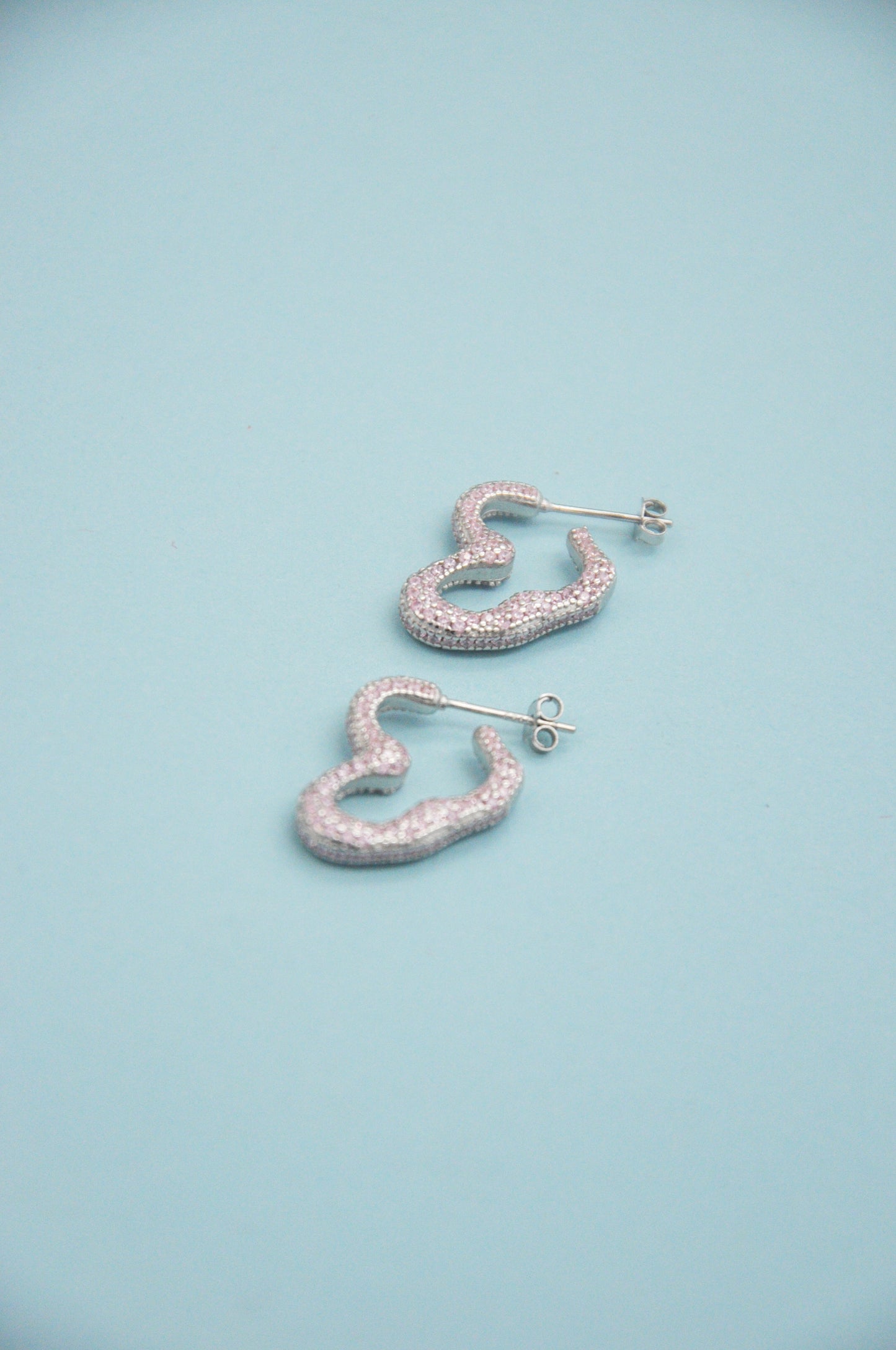 Rhinestone Heart Earrings in Light Pink