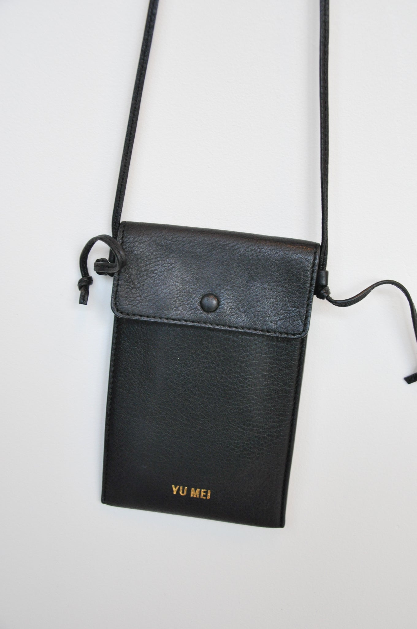 Yu Mei Small Leather Bag - black