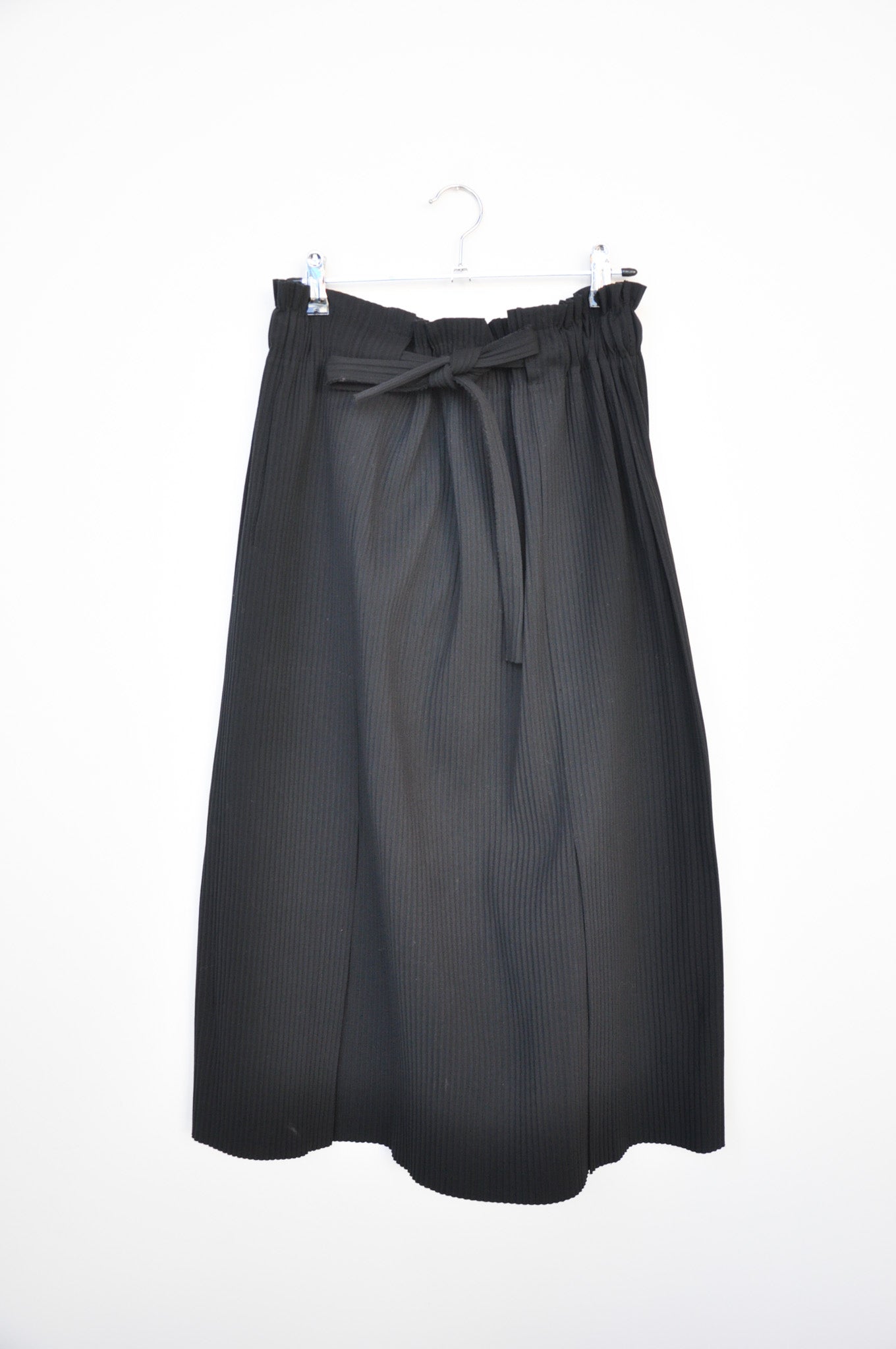 Issey Miyake, ME Pleated Skirt - Black