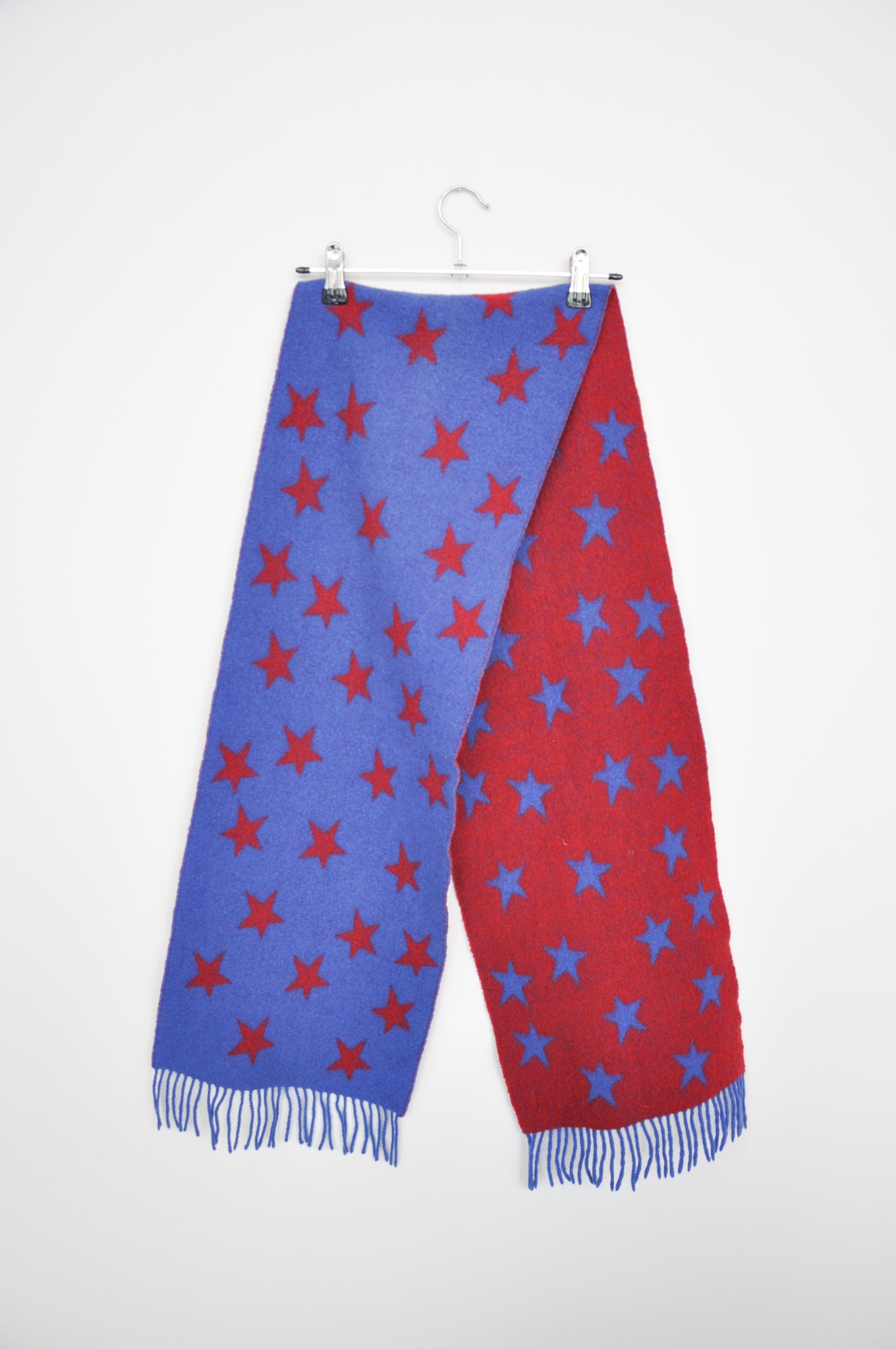 Burberry Lambswool Scarf - Blue / Red Stars