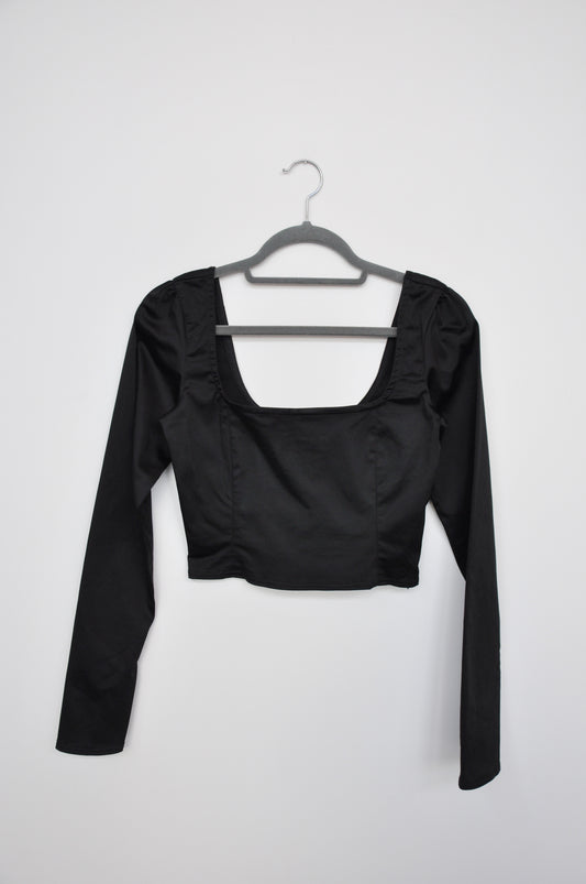 Tansey Crop Long Sleeve - black