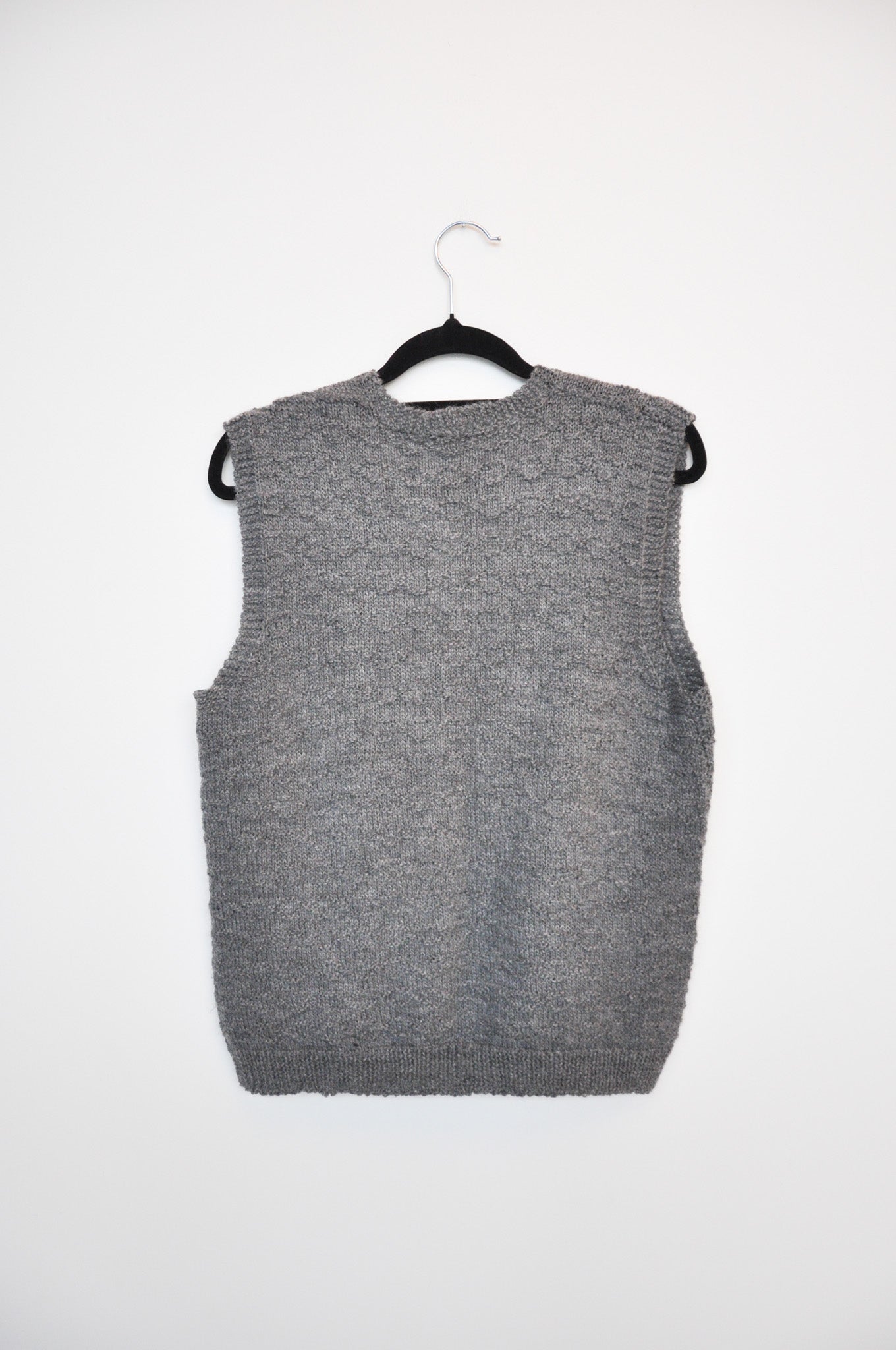 Knitted Vest - Grey Cable