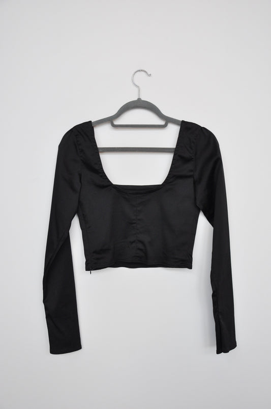 Tansey Crop Long Sleeve - black