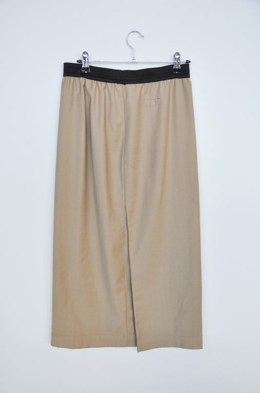 Miss Crabb Wool Skirt - beige