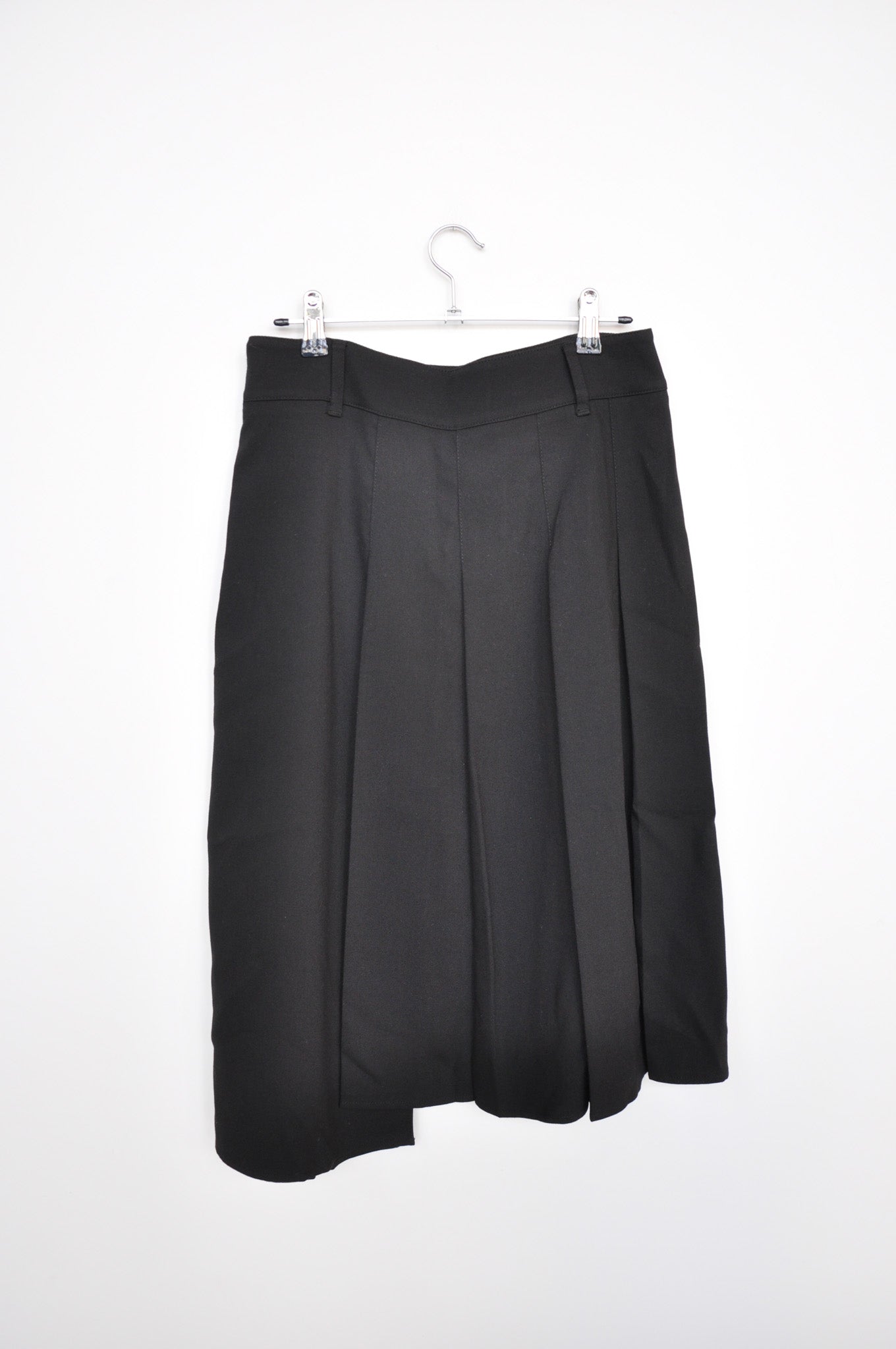 Kuho Plus Pleated Skirt - Black