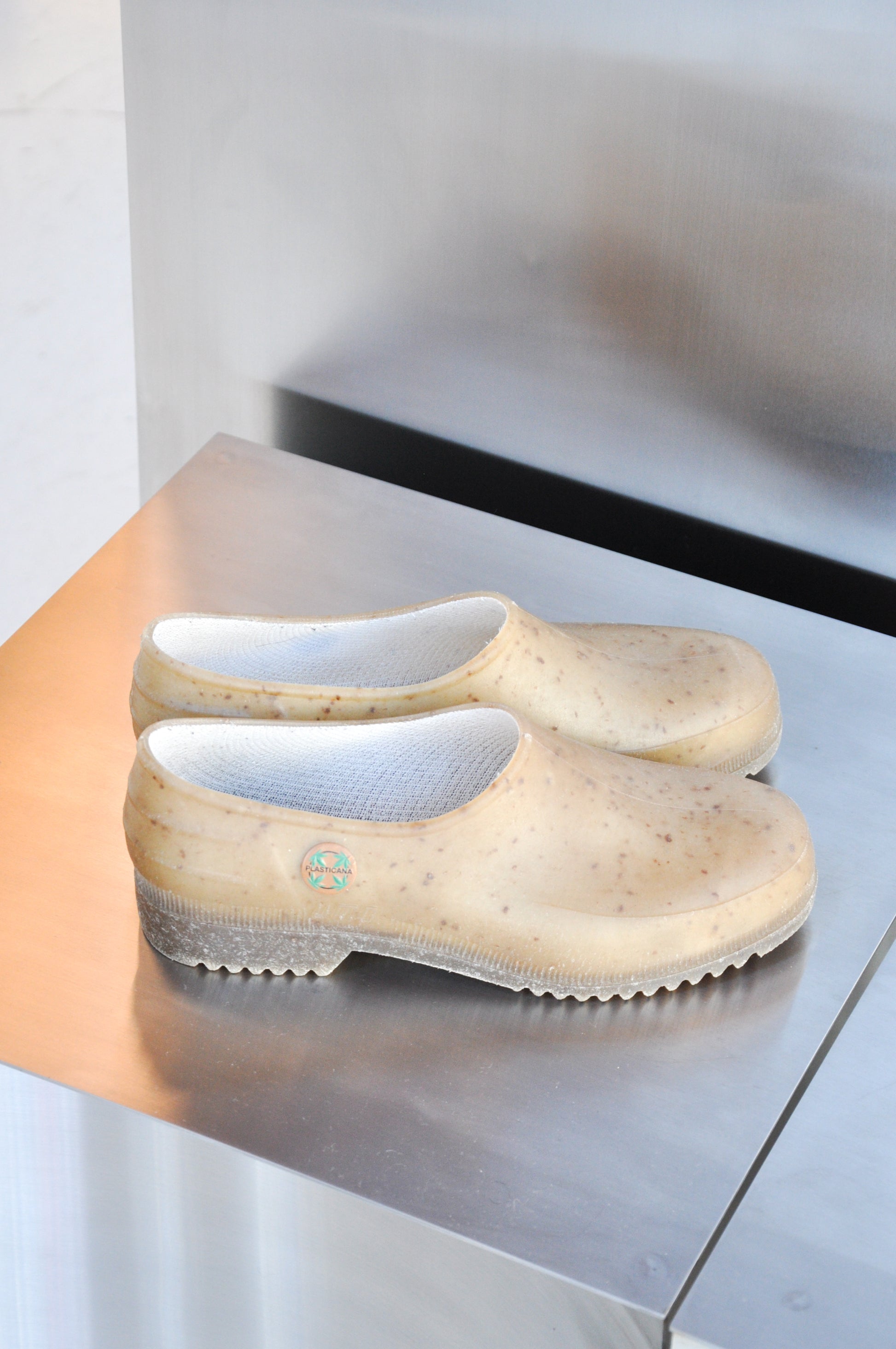 PLASTICANA Gardana Clogs スリッポン プラスティカナ PLASTICANA Gardana Clogs スリッポン プラスティカナ - メルカリ