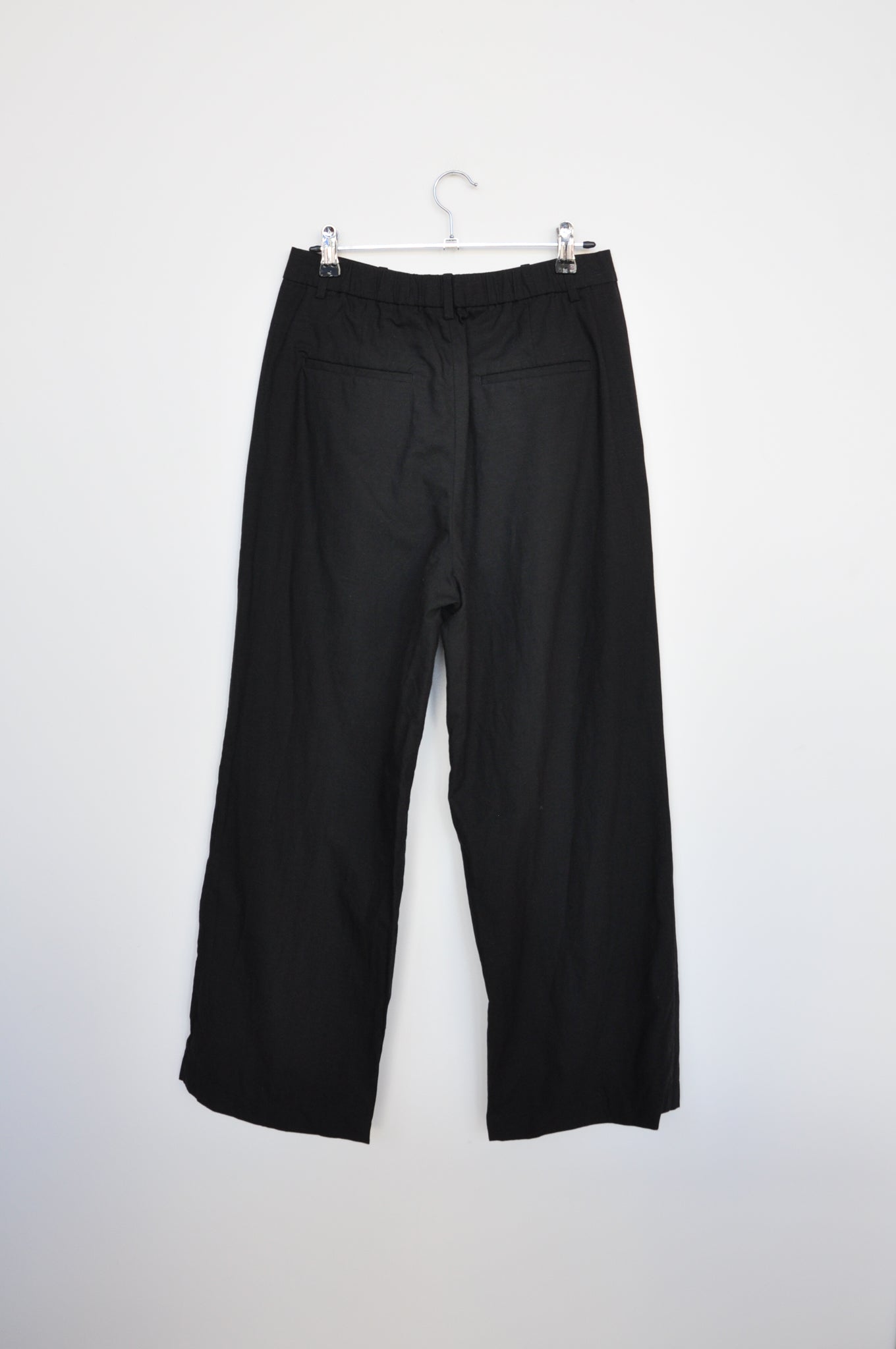 Uniqlo Pleated Pants - Black
