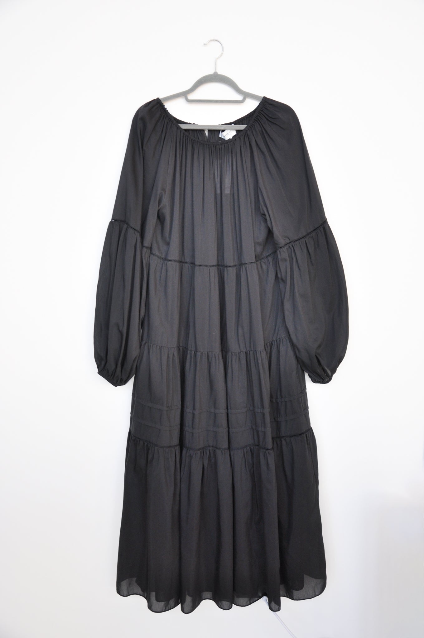 Matteau Teired Dress - Black