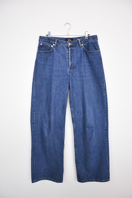A.P.C. Straight Legged Jeans - Indigo