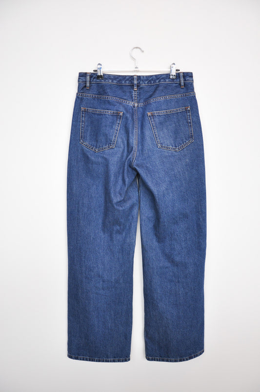 A.P.C. Straight Legged Jeans - Indigo