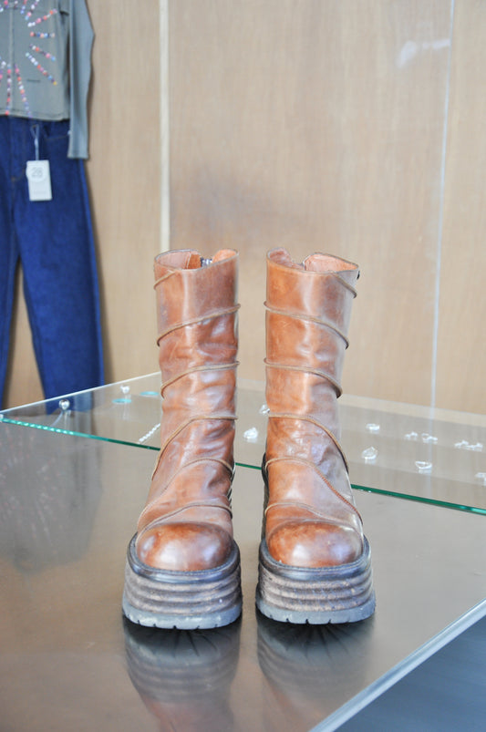 El Dantes Leather Boot - brown