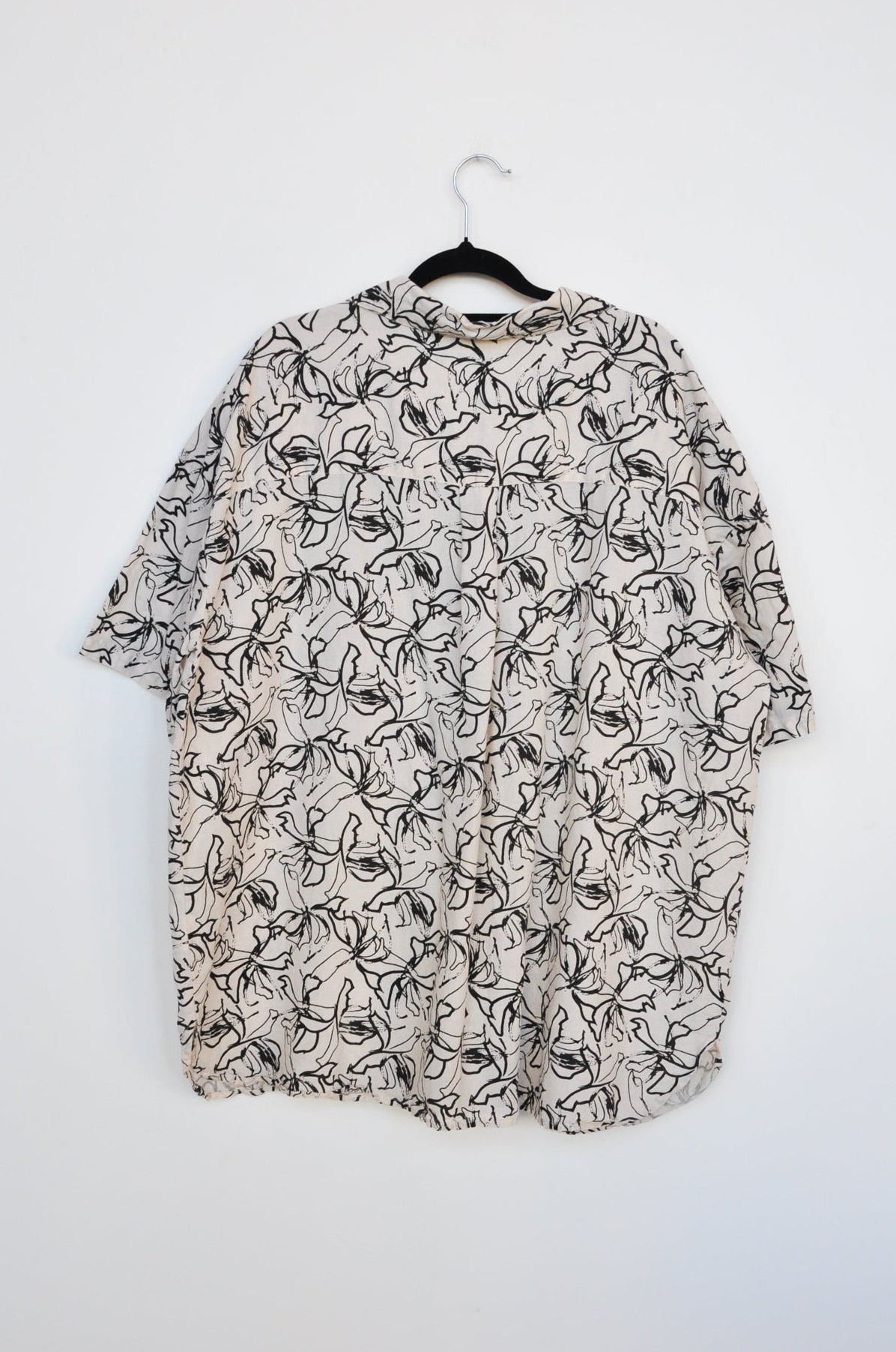 Miann & Co Linen Shirt - Cream / Black Floral