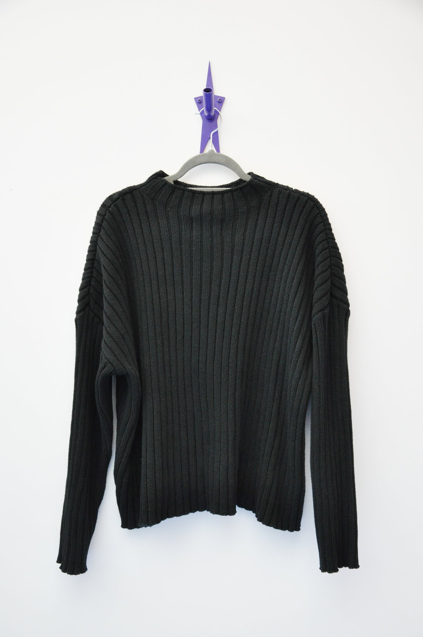 St Agni Sweater - black