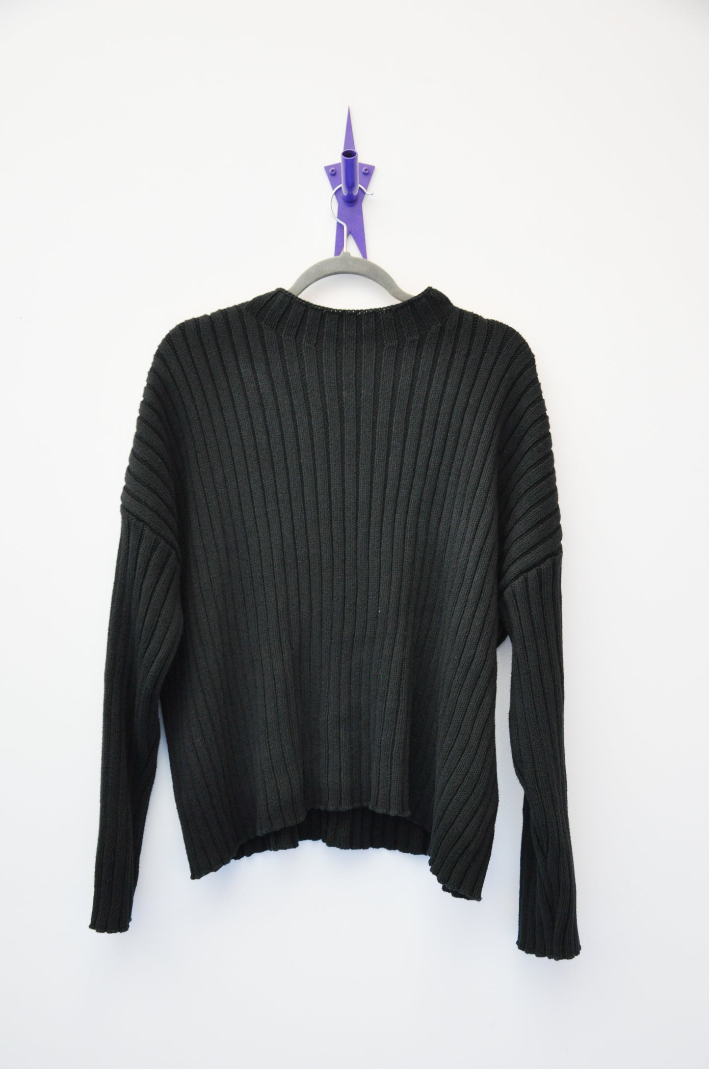 St Agni Sweater - black