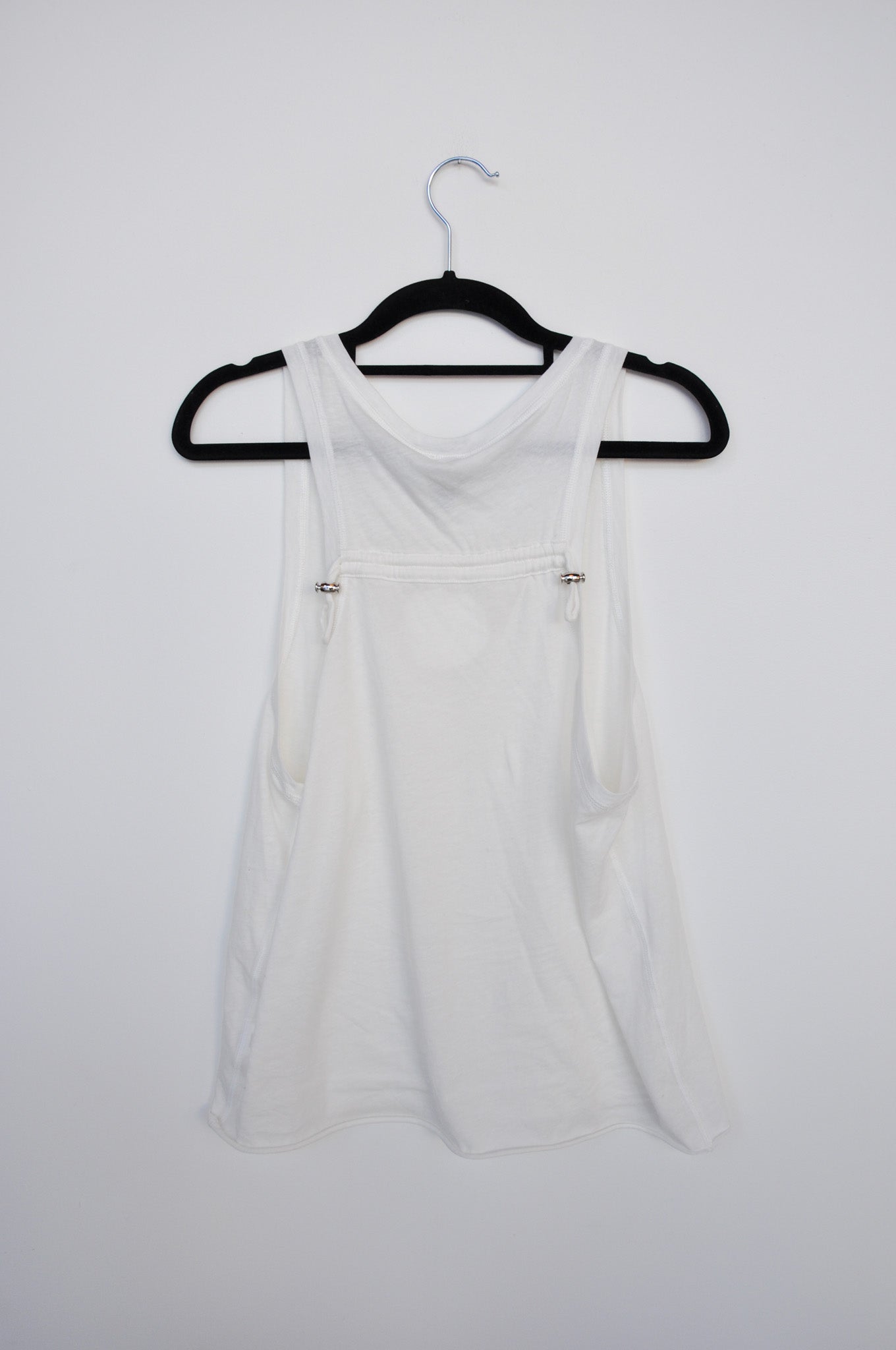 Geel Cinch Back Singlet -White