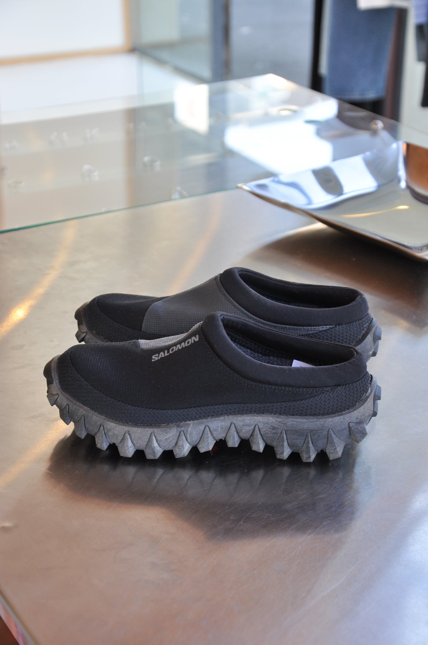 Salomon Slip-On Shoe - black