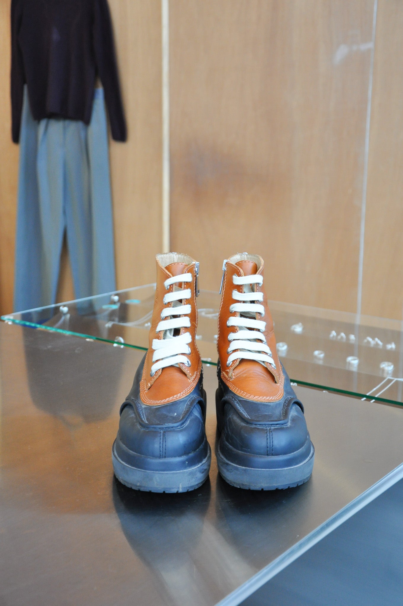 Maison Margiela Hiking Boots - Tan/Black