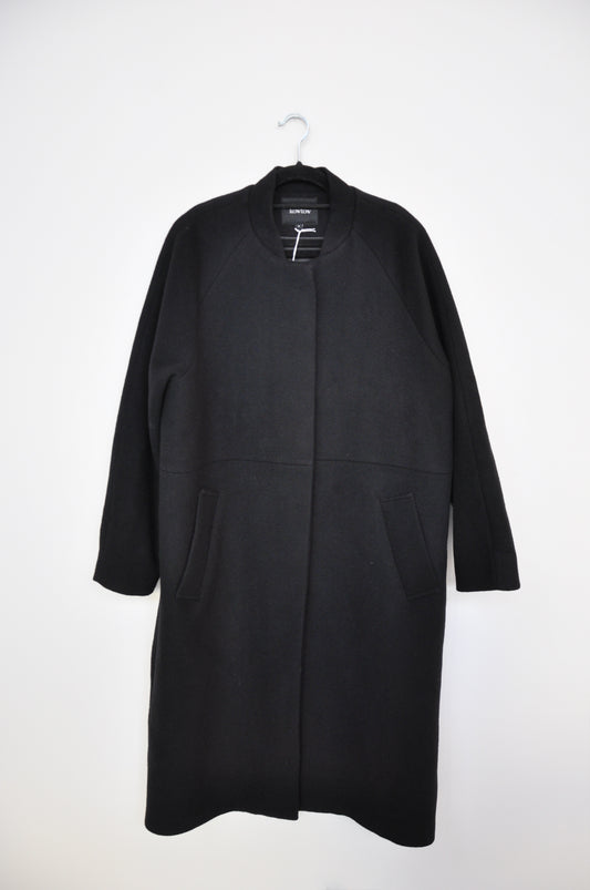 Kowtow Coat - Black