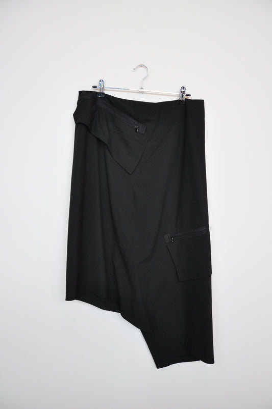 Cop. Copine Asymmetrical Skirt - Black