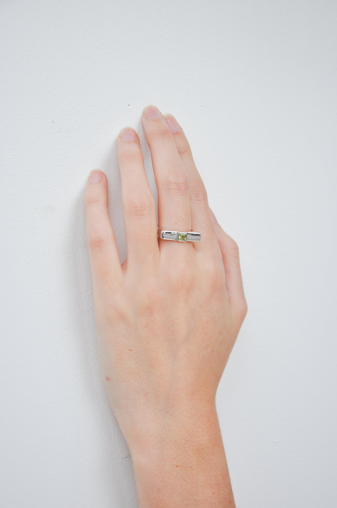 Steady Ring in Silver & Peridot